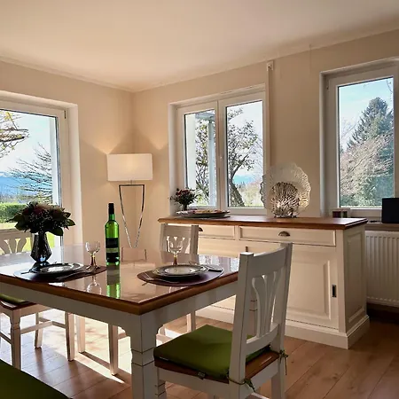 Weinberg Idyll 2 - Panoramablick Zum Bodensee